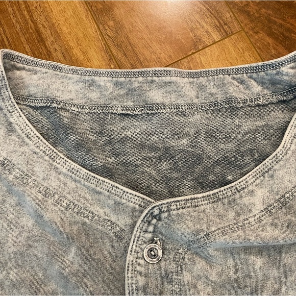 Vintage 24 Hour Workout Fitness Center Shirt - Picture 4 of 16